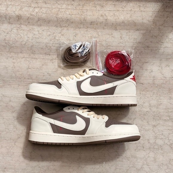 Jordan Other - Travis Scott x Air Jordan 1 Retro Low OG 'Reverse Mocha'